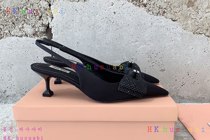NEW 미우미우 신발 신상 MU 724223