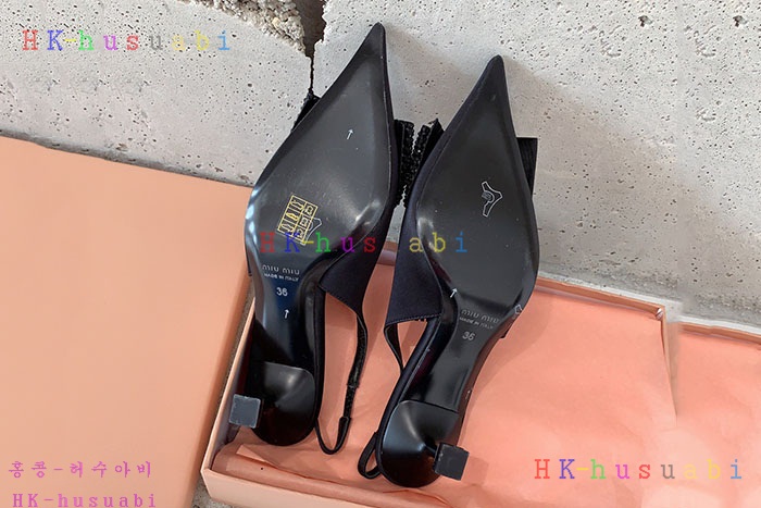 NEW 미우미우 신발 신상 MU 724223
