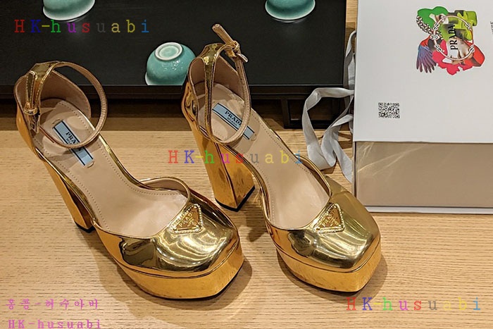 NEW  프라다 신발 신상 P 4271800