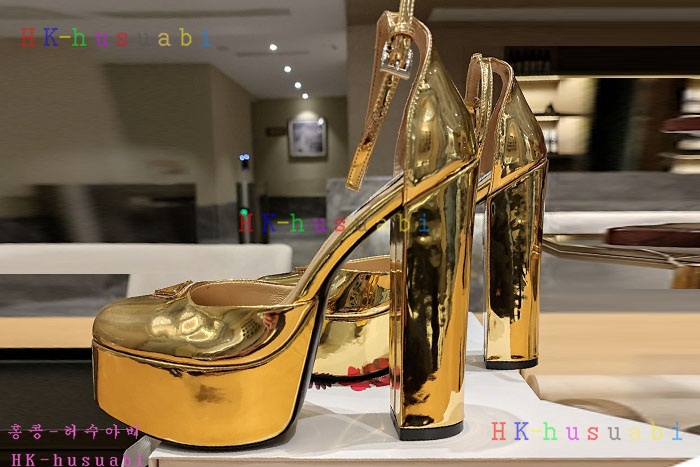 NEW  프라다 신발 신상 P 4271800