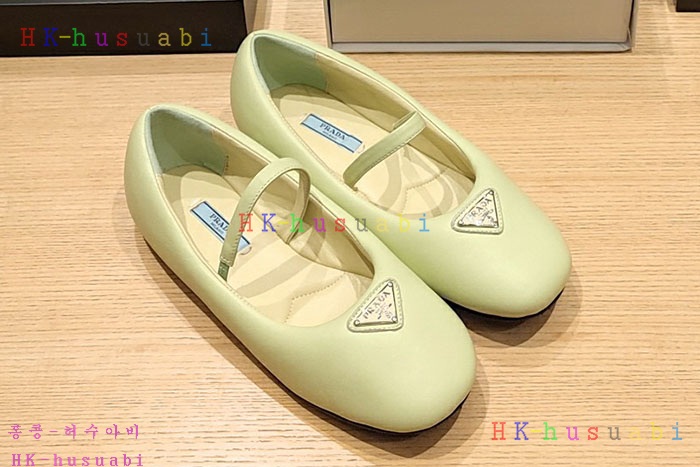 NEW  프라다 신발 신상 P 4271807