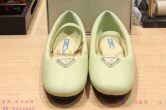 NEW  프라다 신발 신상 P 4271807