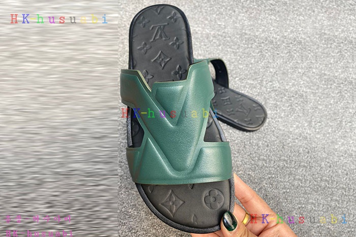NEW 루이비통 샌들 신상 LV 965008