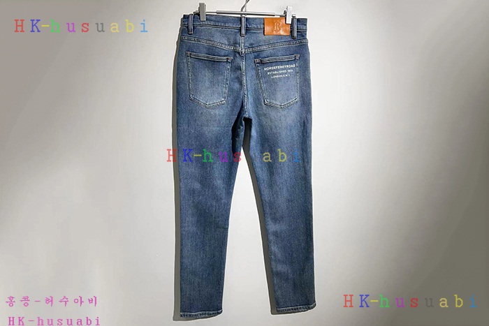 NEW 버버리 바지 신상 B 858802