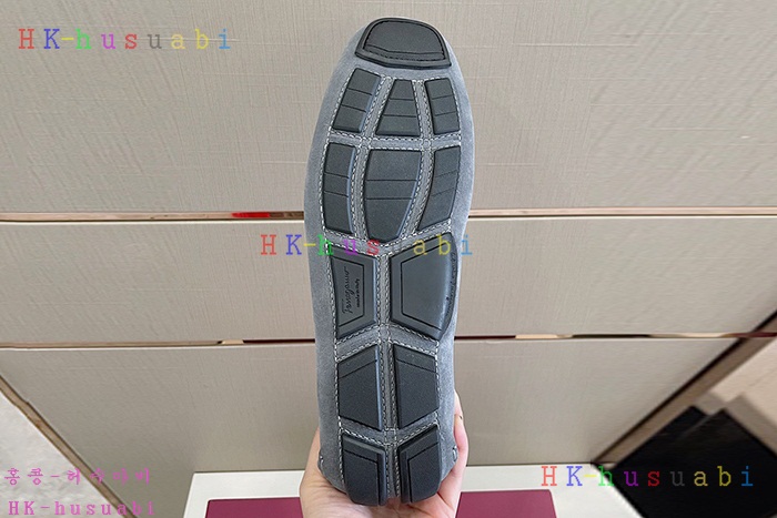 NEW 페라가모 신발 신상 F 759914