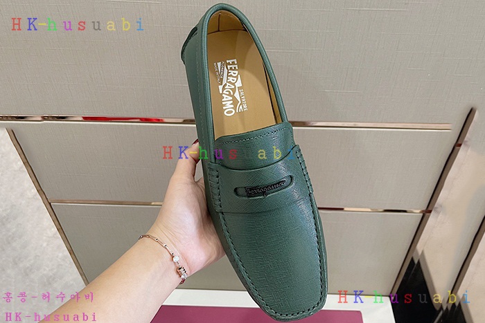 NEW 페라가모 신발 신상 F 759918