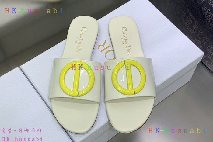 NEW 디올 샌들 신상 DR 955883