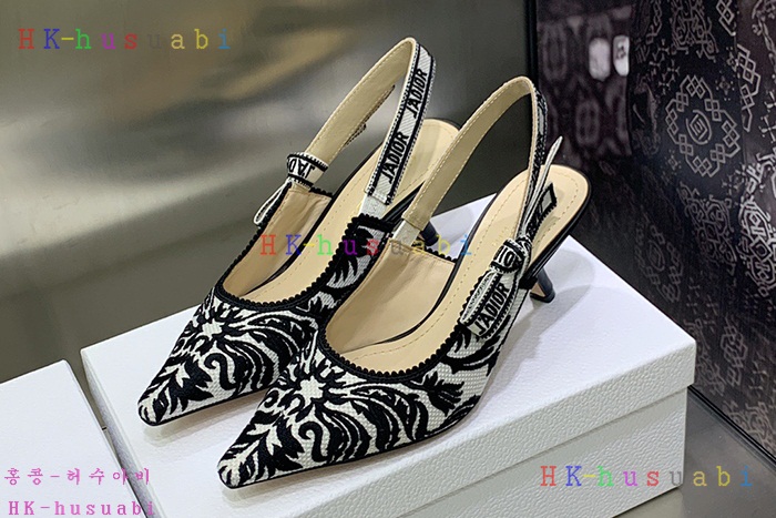 NEW 디올 신발 신상 DR 954251