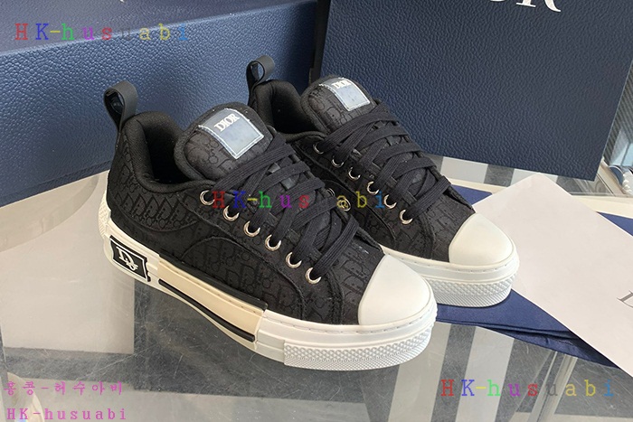 NEW 디올 신발 신상 DR 958804