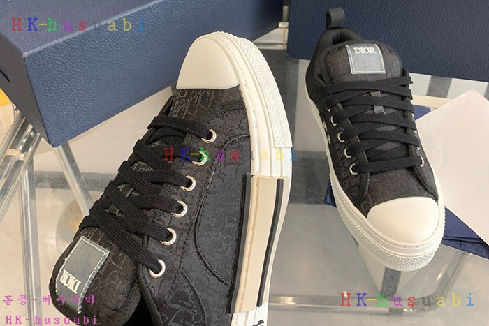 NEW 디올 신발 신상 DR 958804