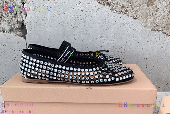 NEW 미우미우 신발 신상 MU 968220