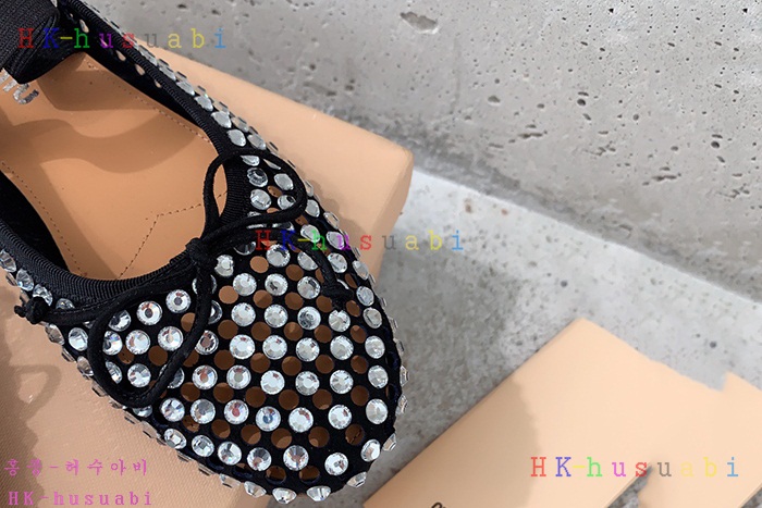 NEW 미우미우 신발 신상 MU 968220