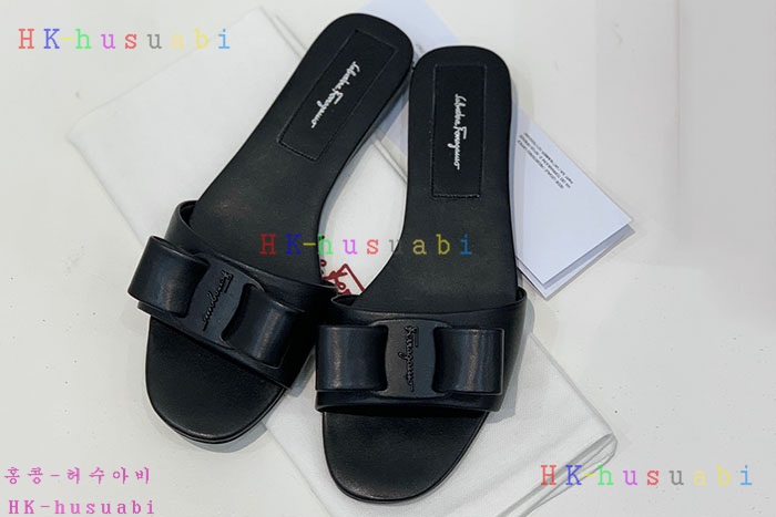 NEW 페라가모 샌들 신상 F 855501