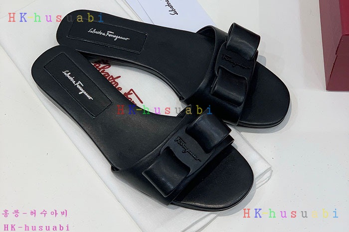 NEW 페라가모 샌들 신상 F 855501