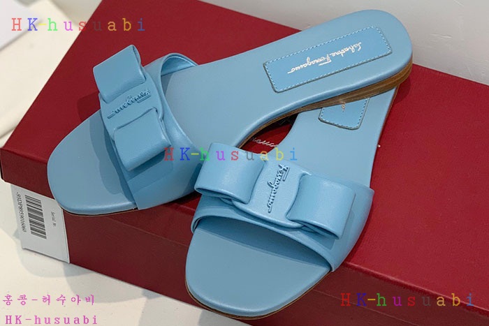NEW 페라가모 샌들 신상 F 855503