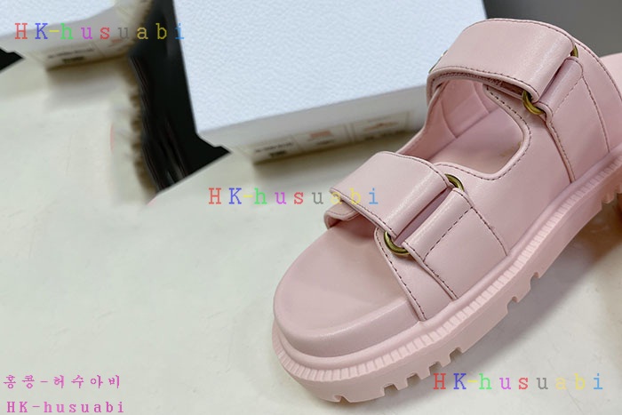 NEW 디올 신발 신상 DR 858006