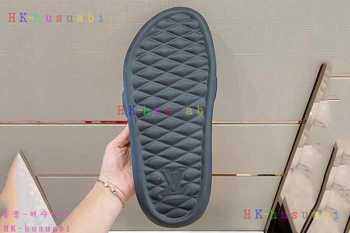 NEW 루이비통 샌들 신상 LV 753322