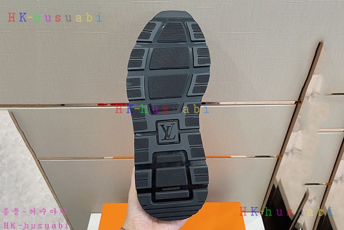 NEW 루이비통 신발 신상 LV 789002