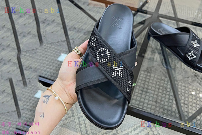 NEW 루이비통 샌들 신상 LV 777403