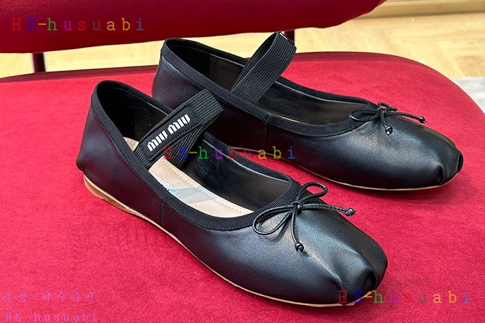 NEW 미우미우 신발 신상 M683345