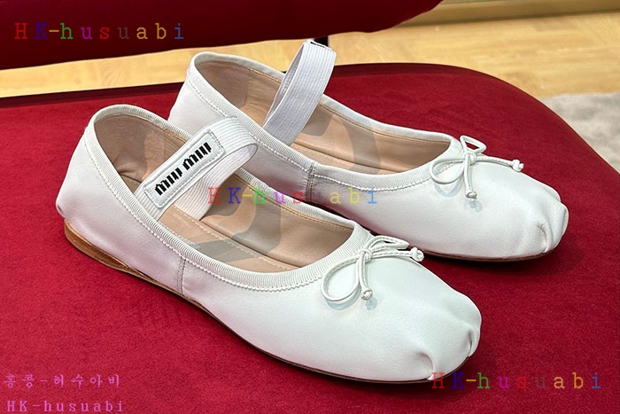 NEW 미우미우 신발 신상 M683346