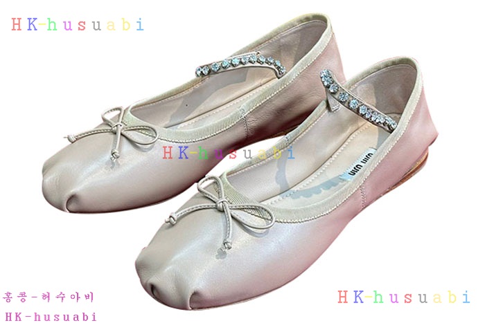NEW 미우미우 신발 신상 M683348