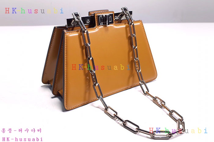 ★미러급★펜디 피카부 컷 쁘띠 8BN339-2