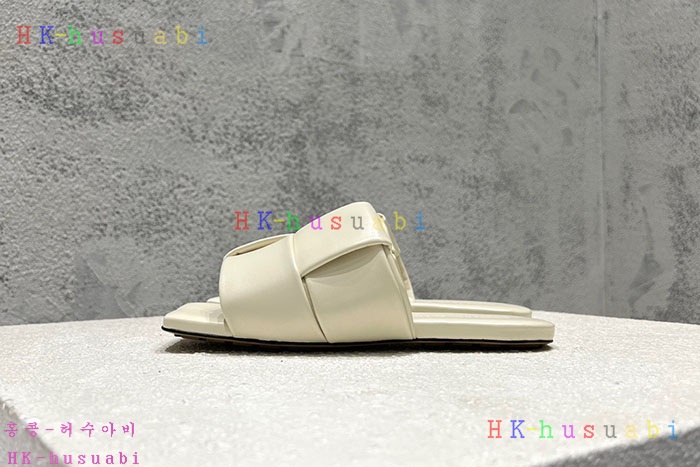 NEW 보테가베네타 샌들 신상 BV 858005