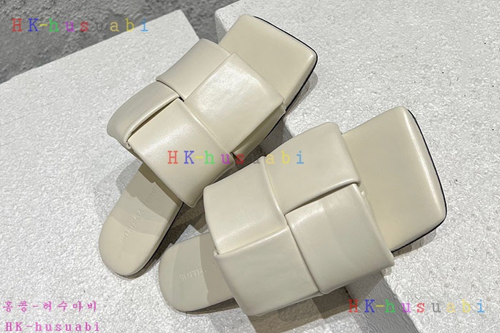 NEW 보테가베네타 샌들 신상 BV 858005
