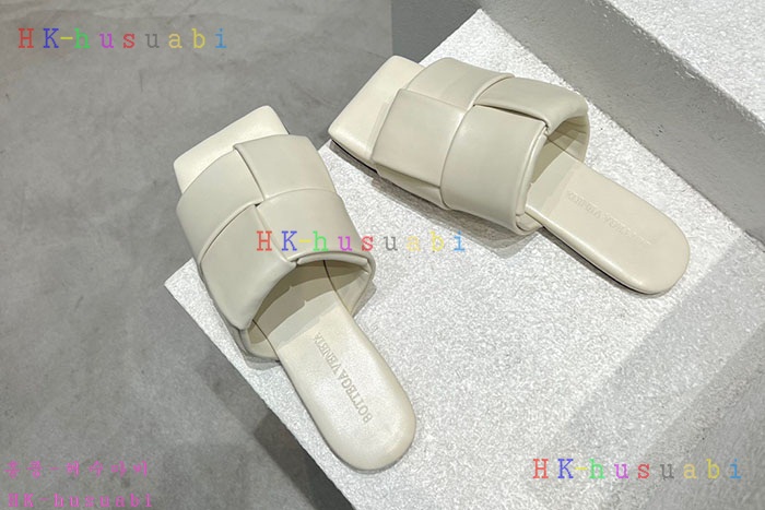 NEW 보테가베네타 샌들 신상 BV 858005