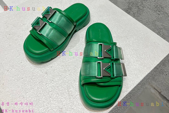 NEW 보테가베네타 샌들 신상 BV 824016