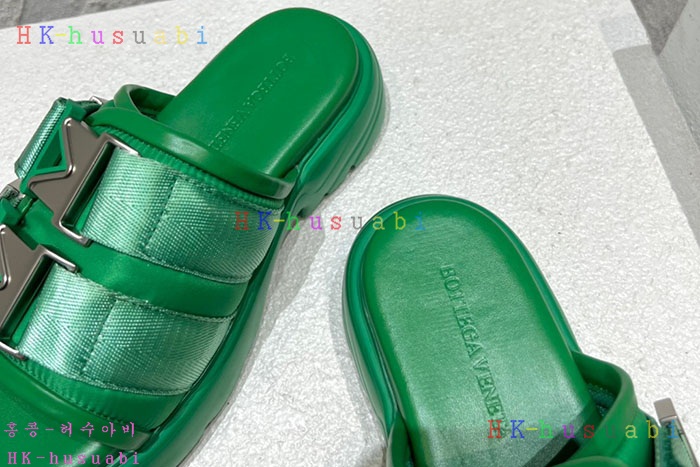 NEW 보테가베네타 샌들 신상 BV 824016