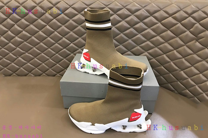 NEW 발렌시아가 신발 신상 B 724004