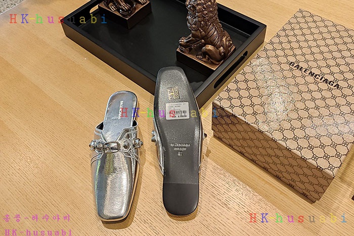 NEW 발렌시아가 신발 신상 B 852242