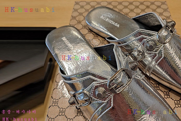 NEW 발렌시아가 신발 신상 B 852242