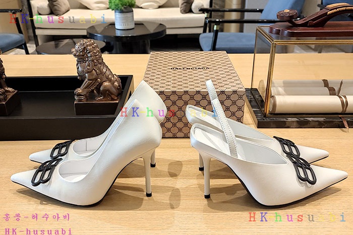 NEW 발렌시아가 신발 신상 B 858965