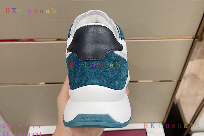 NEW 발리 스니커즈 신상 B 887225