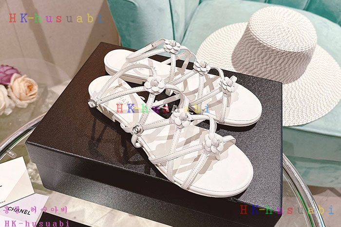 NEW 샤넬 샌들 신상 C 822401