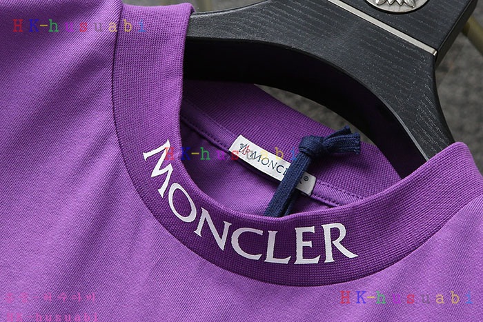 NEW 몽클레어 반팔티 신상 M8857001