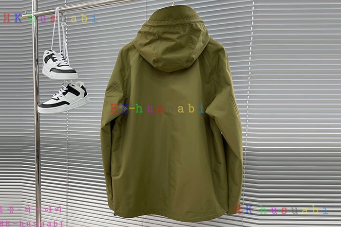 NEW 스톤 아일랜드 자켓 신상 ST 7414001