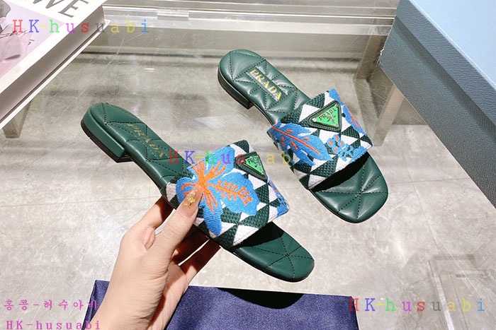 NEW 프라다 샌들 신상 P 325001