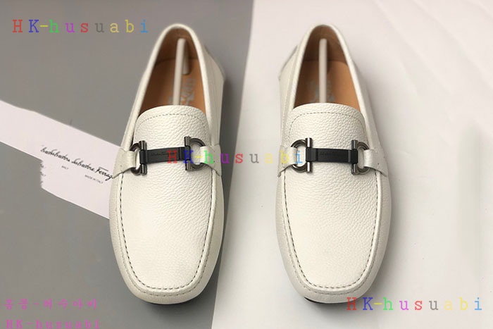 NEW 페라가모 신발 신상 F 824005