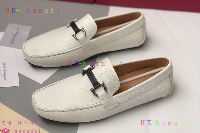 NEW 페라가모 신발 신상 F 824005