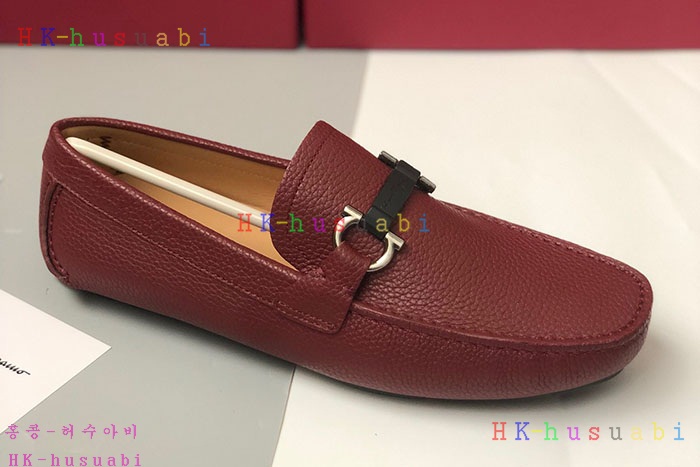 NEW 페라가모 신발 신상 F 824004