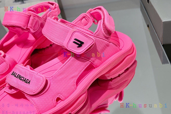 NEW 발렌시아가 신발 신상 B 6652503
