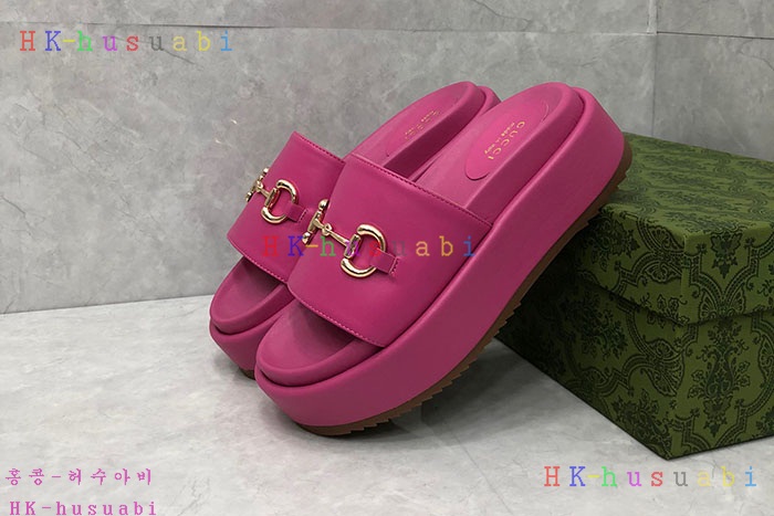 NEW 구찌 슬리퍼 신상 GU 955581