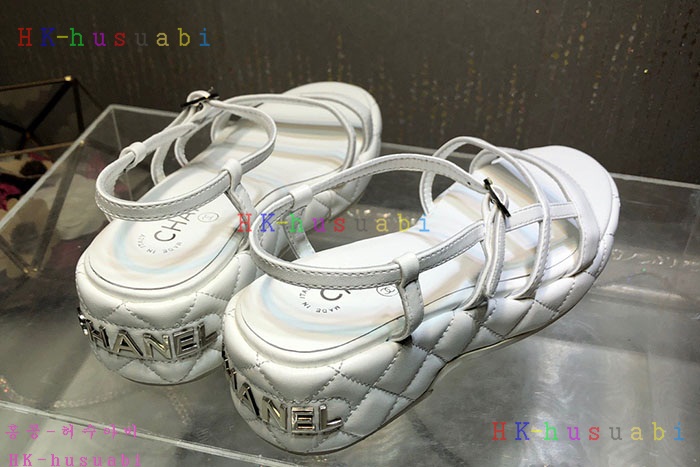 NEW 샤넬 샌들 신상 C 857905