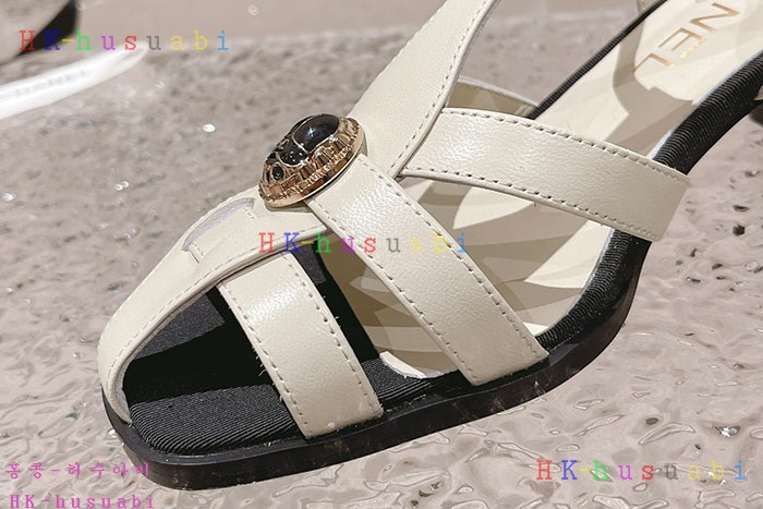 NEW 샤넬 샌들 신상 C 854413