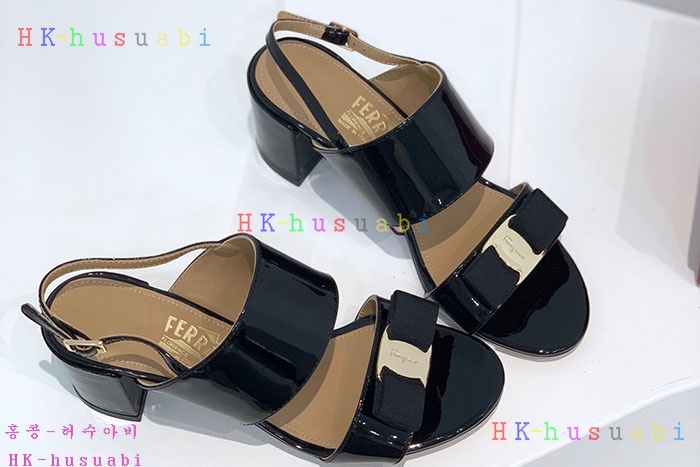NEW 페라가모 샌들 신상 F 580402