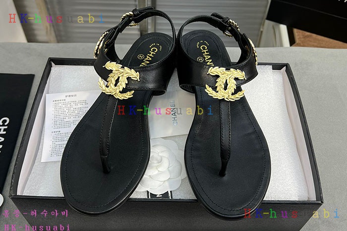 NEW 샤넬 샌들 신상 C 689014